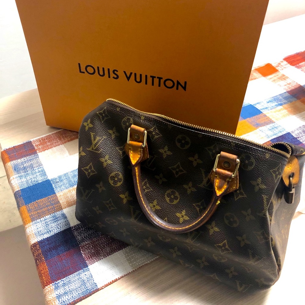 Louis Vuitton Speedy 30